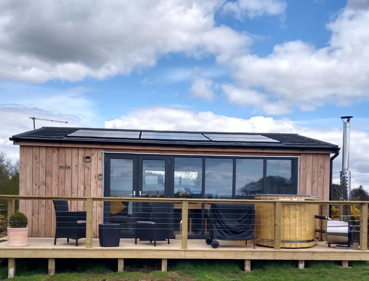 Cleeves Cabins Arran Luxury Lodge With Hot Tub Dalry  Exterior foto