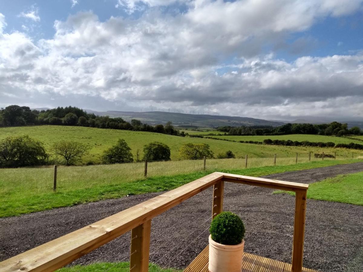 Cleeves Cabins Arran Luxury Lodge With Hot Tub Dalry  Exterior foto